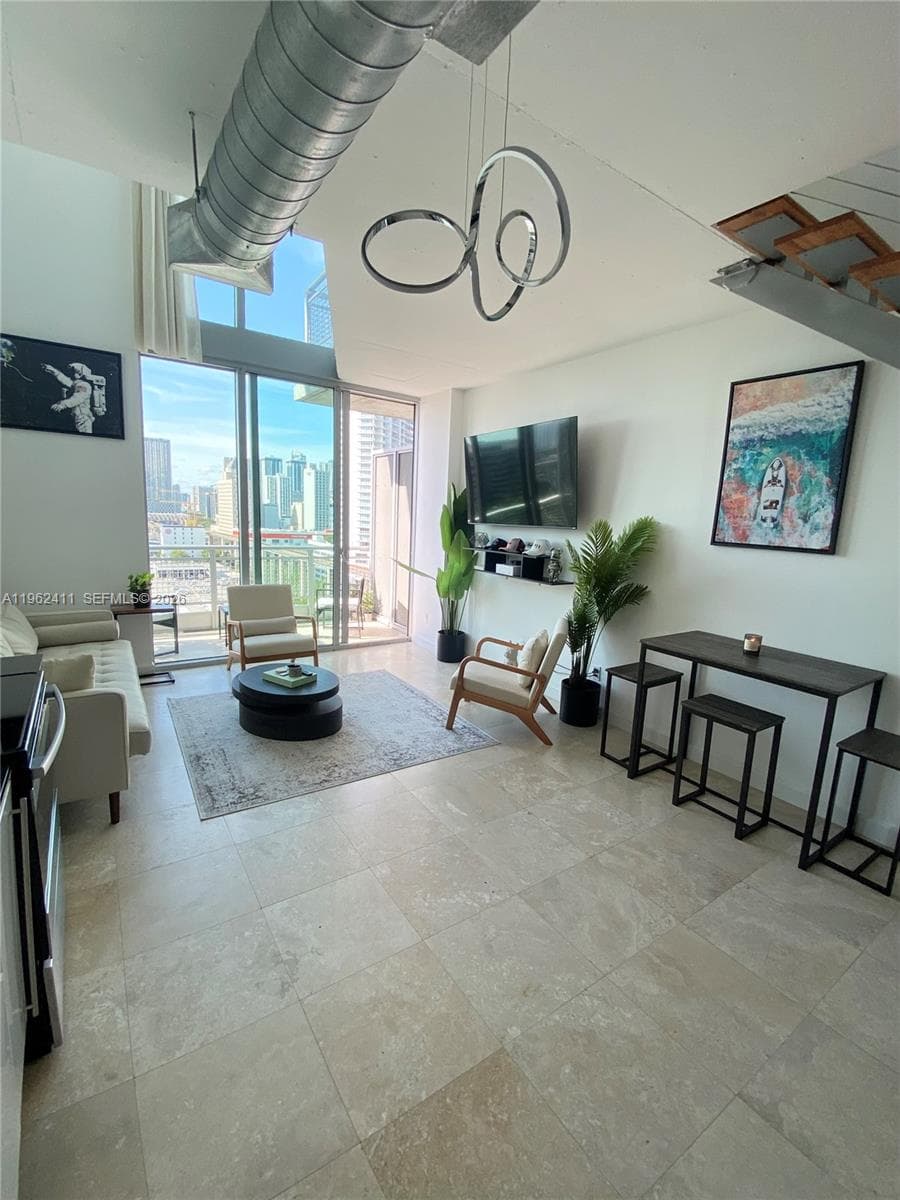 690 SW 1st Ct # 1715, Miami FL 33130 — 2