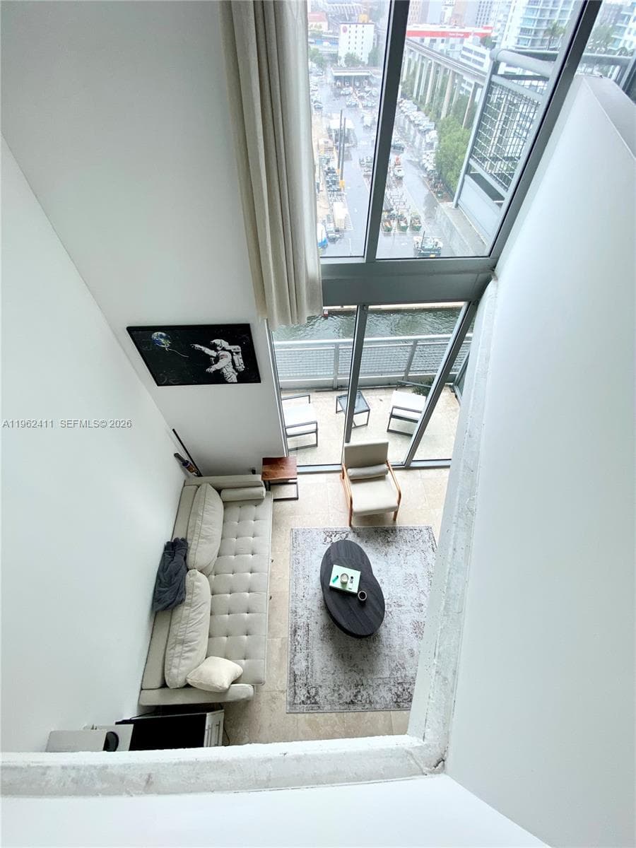 690 SW 1st Ct # 1715, Miami FL 33130 — 7