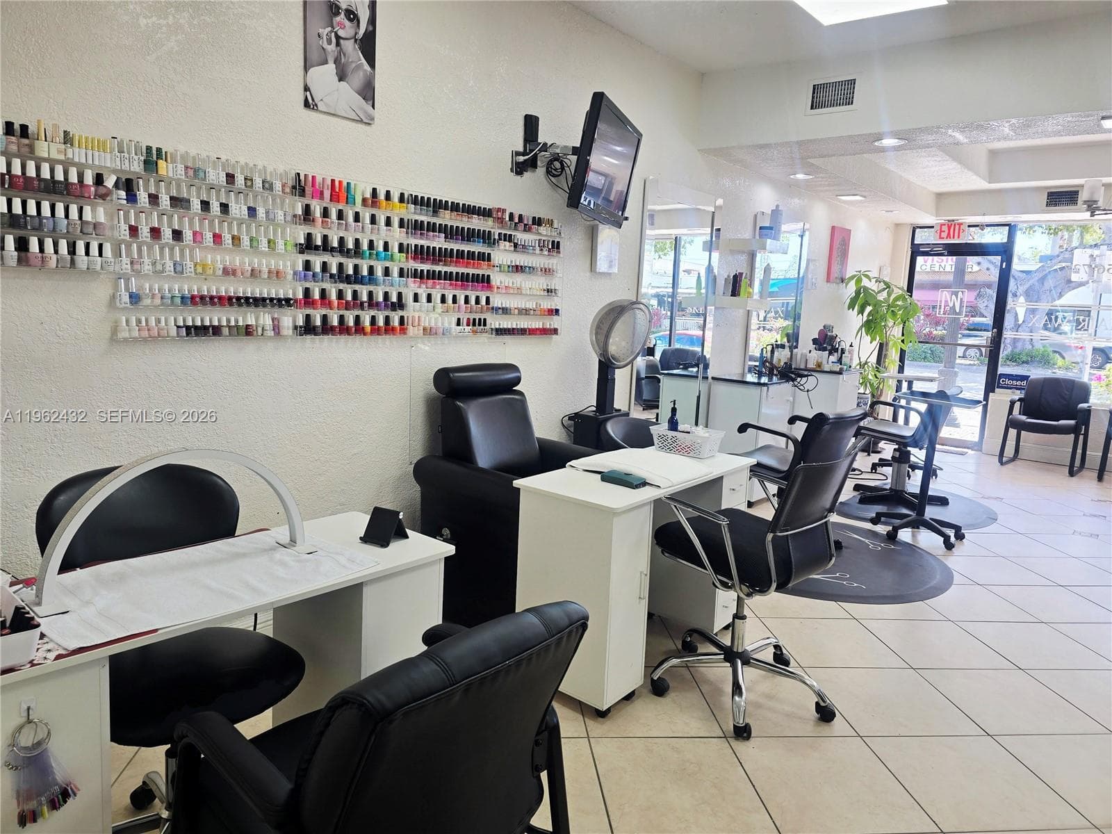 SW Beauty Salon Coral Way, Miami FL 33145 — 3