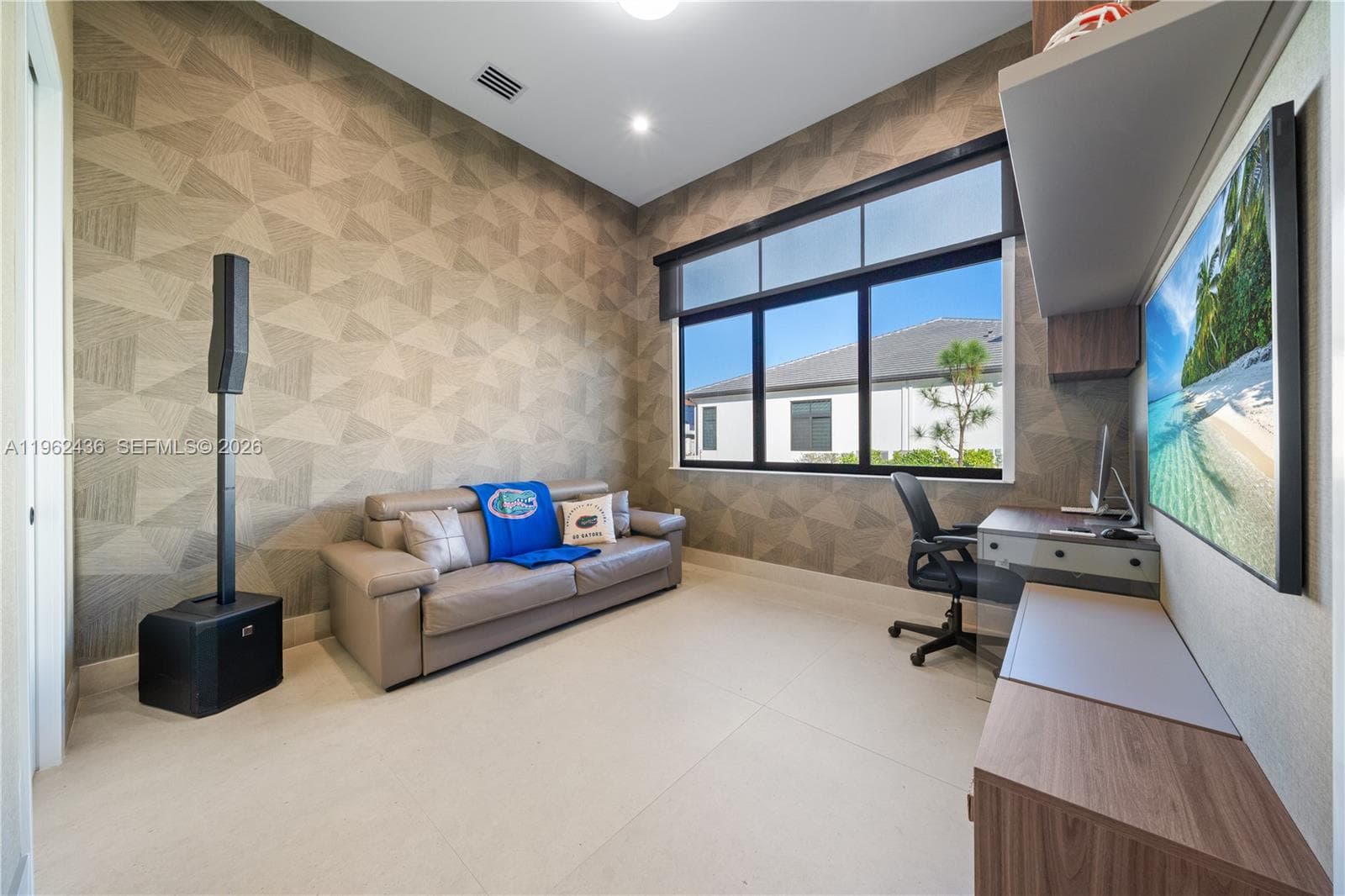 7387 SW 74th Ln, Miami FL 33143 — 32