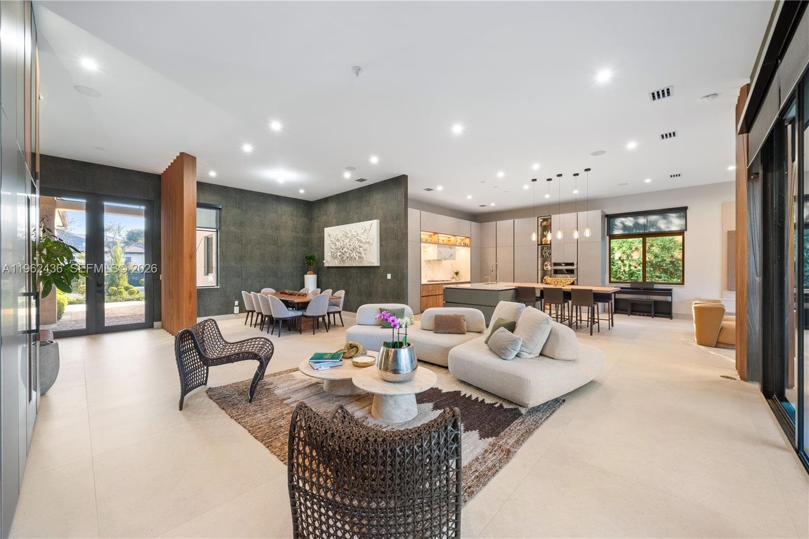 7387 SW 74th Ln, Miami FL 33143 — 8