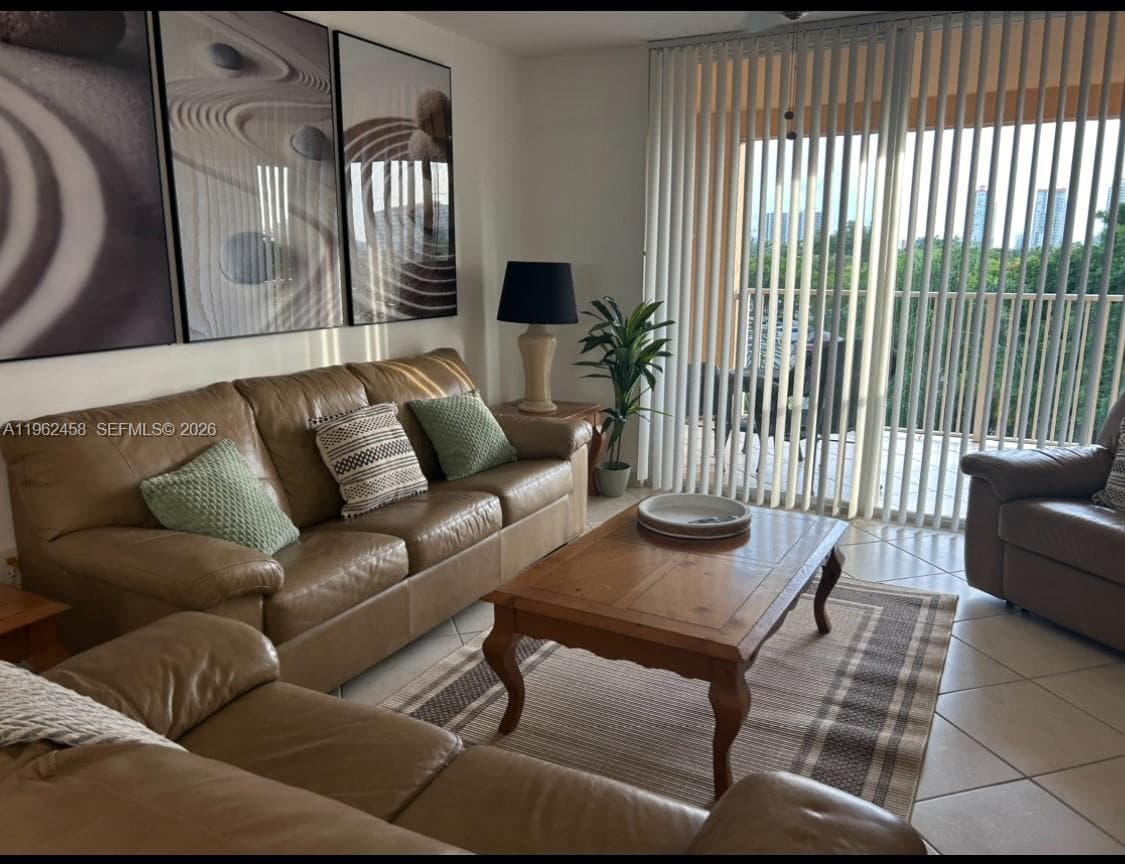 19999 E Country Club Dr # 1501, Aventura FL 33180 — 6