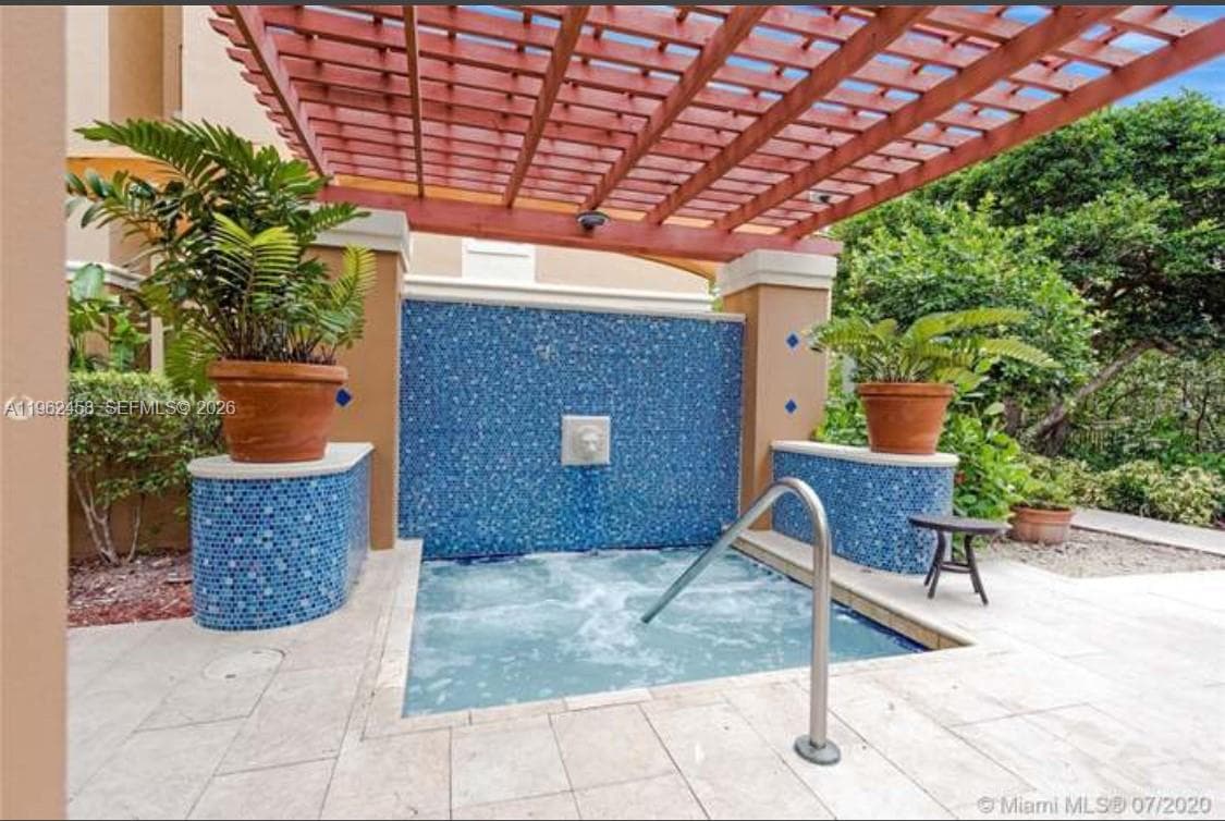 19999 E Country Club Dr # 1501, Aventura FL 33180 — 18