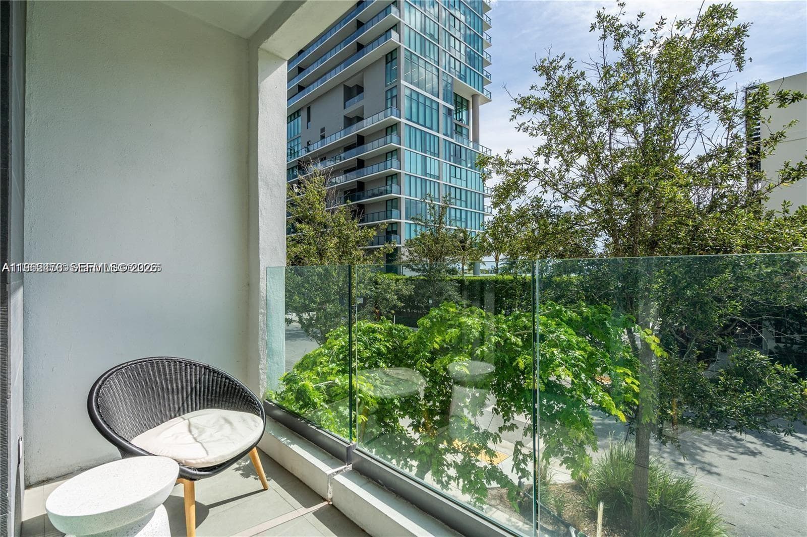650 NE 32nd St, Miami FL 33137 — 15