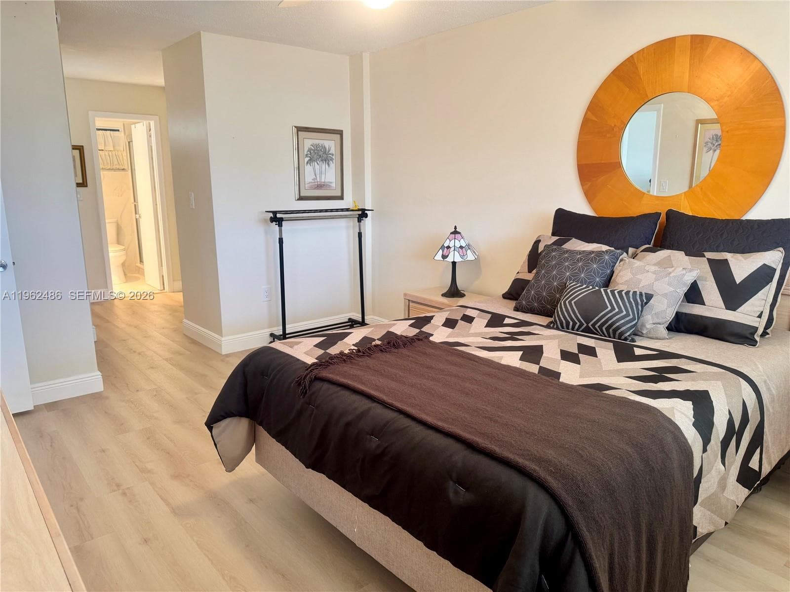 3750 NE 169 ST, North Miami Beach FL 33160 — 13