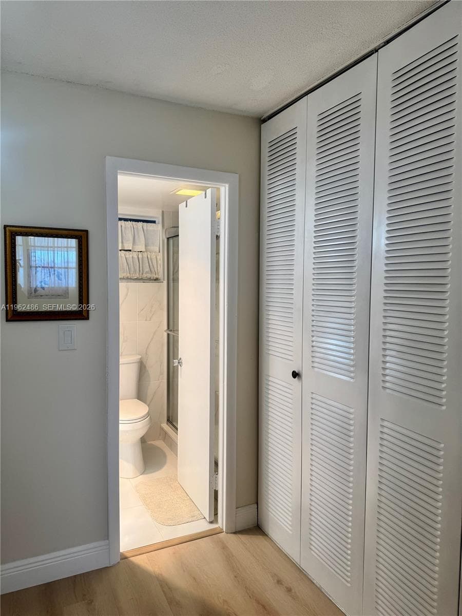 3750 NE 169 ST, North Miami Beach FL 33160 — 15