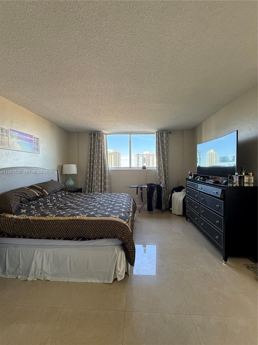 19370 Collins Ave # 1022, Sunny Isles Beach FL 33160 — 9