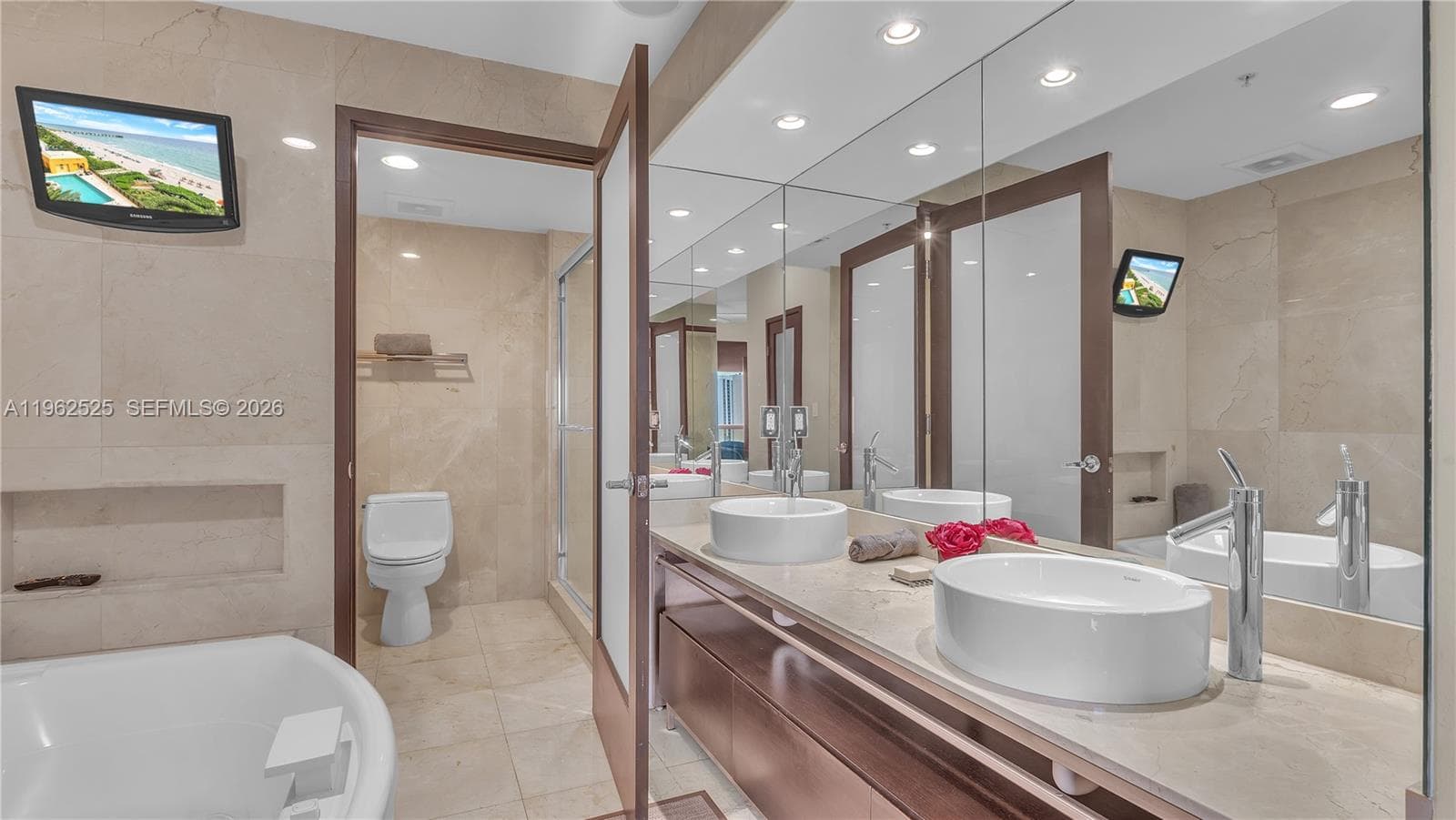 16275 Collins Ave # 903, Sunny Isles Beach FL 33160 — 23