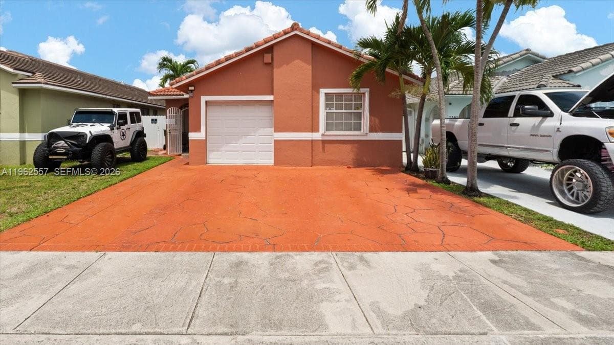 7568 W 4th Ct, Hialeah FL 33014 — 1