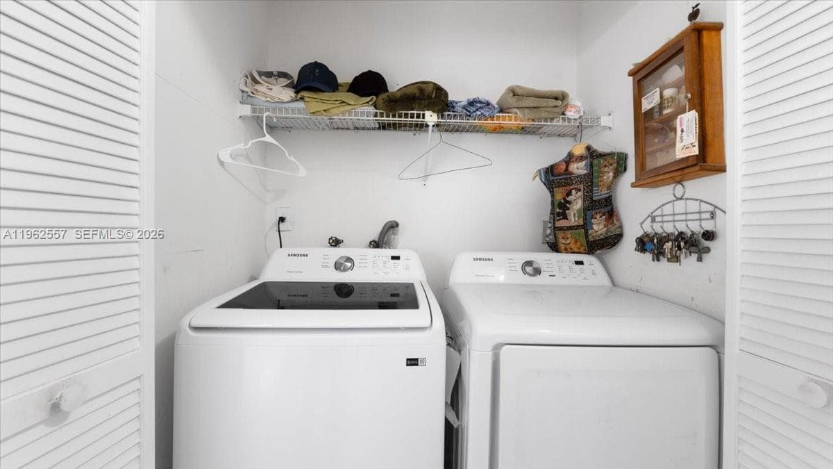 7568 W 4th Ct, Hialeah FL 33014 — 20