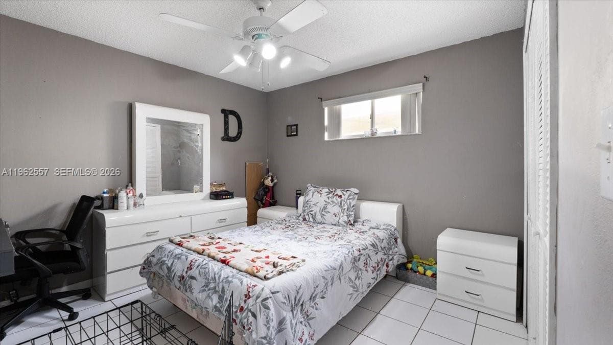 7568 W 4th Ct, Hialeah FL 33014 — 10