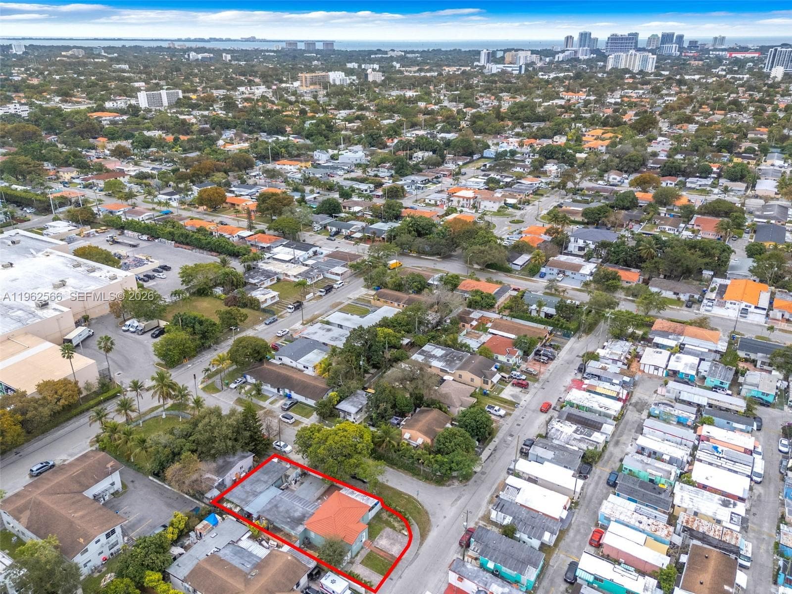 941 SW 31st Ct, Miami FL 33135 — 3