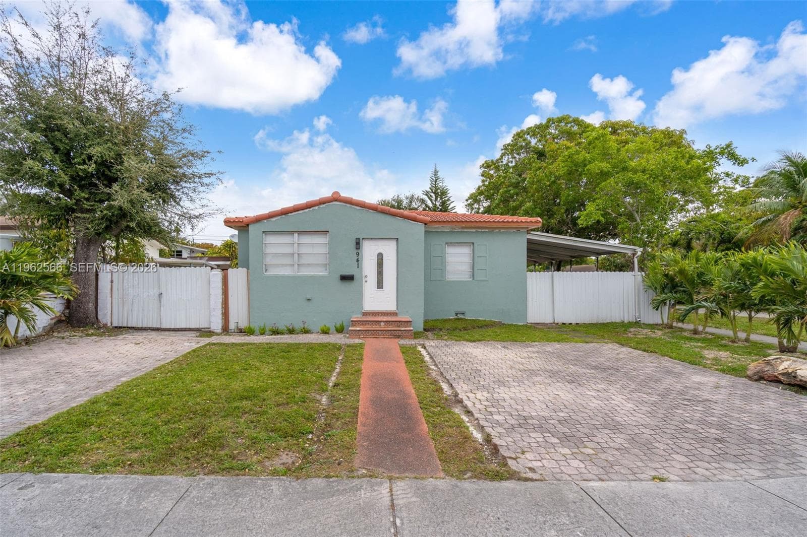 941 SW 31st Ct, Miami FL 33135 — 1