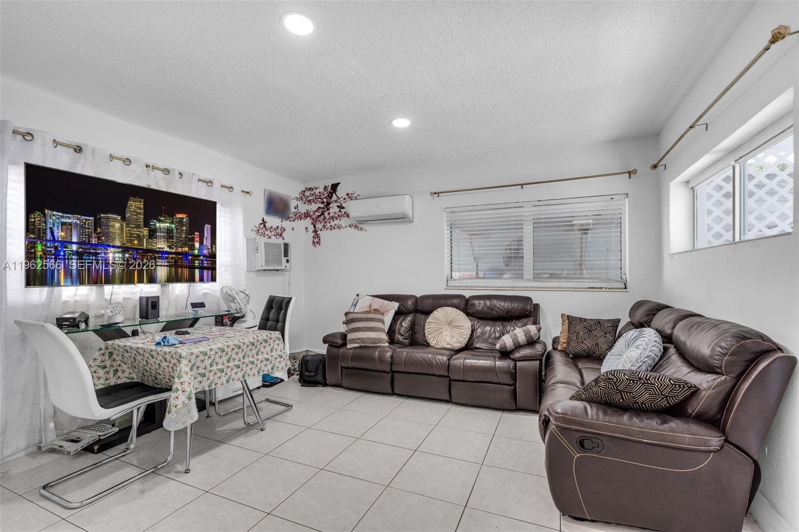 941 SW 31st Ct, Miami FL 33135 — 18