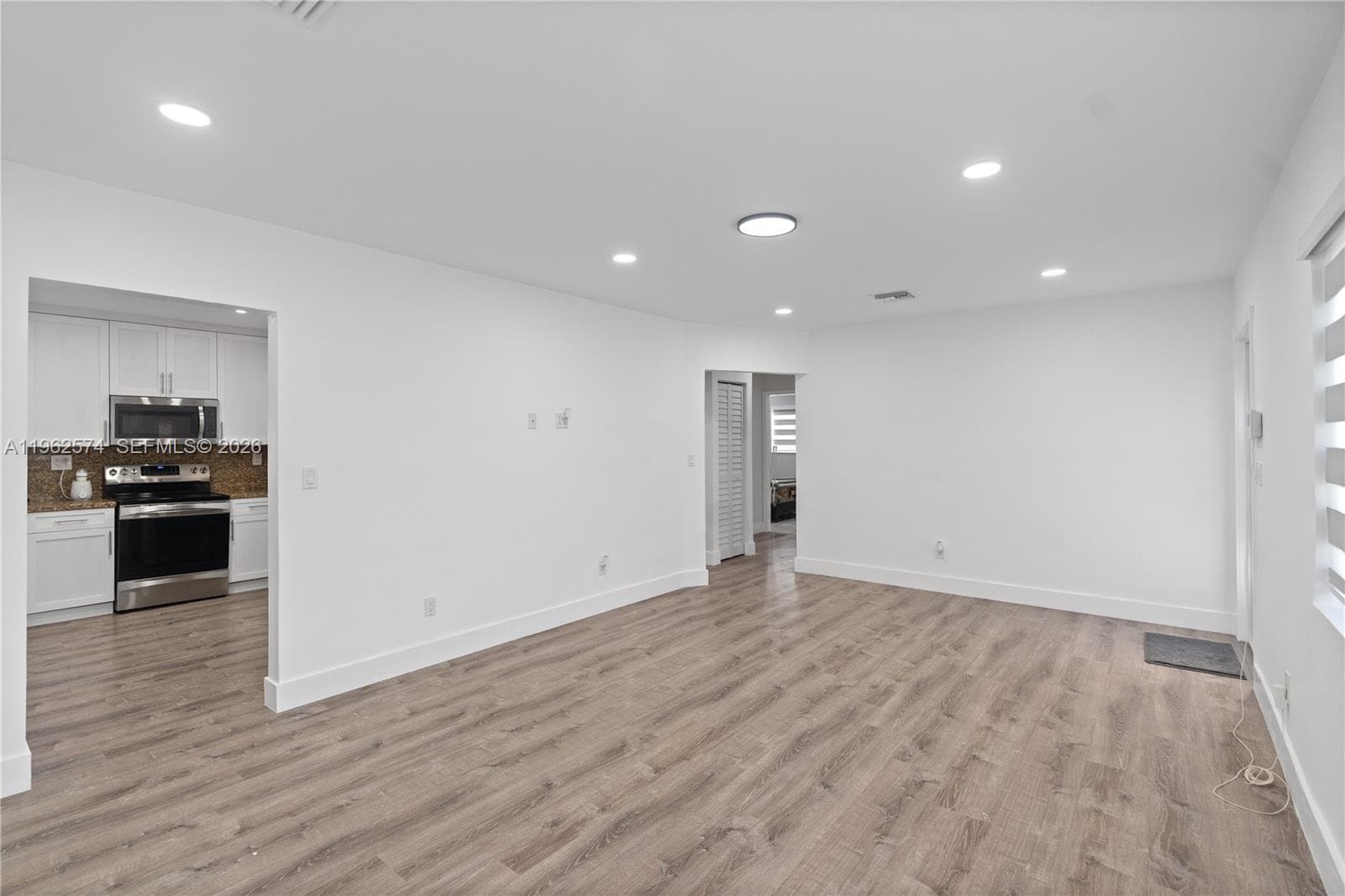 2441 NW 181st Ter, Miami Gardens FL 33056 — 6