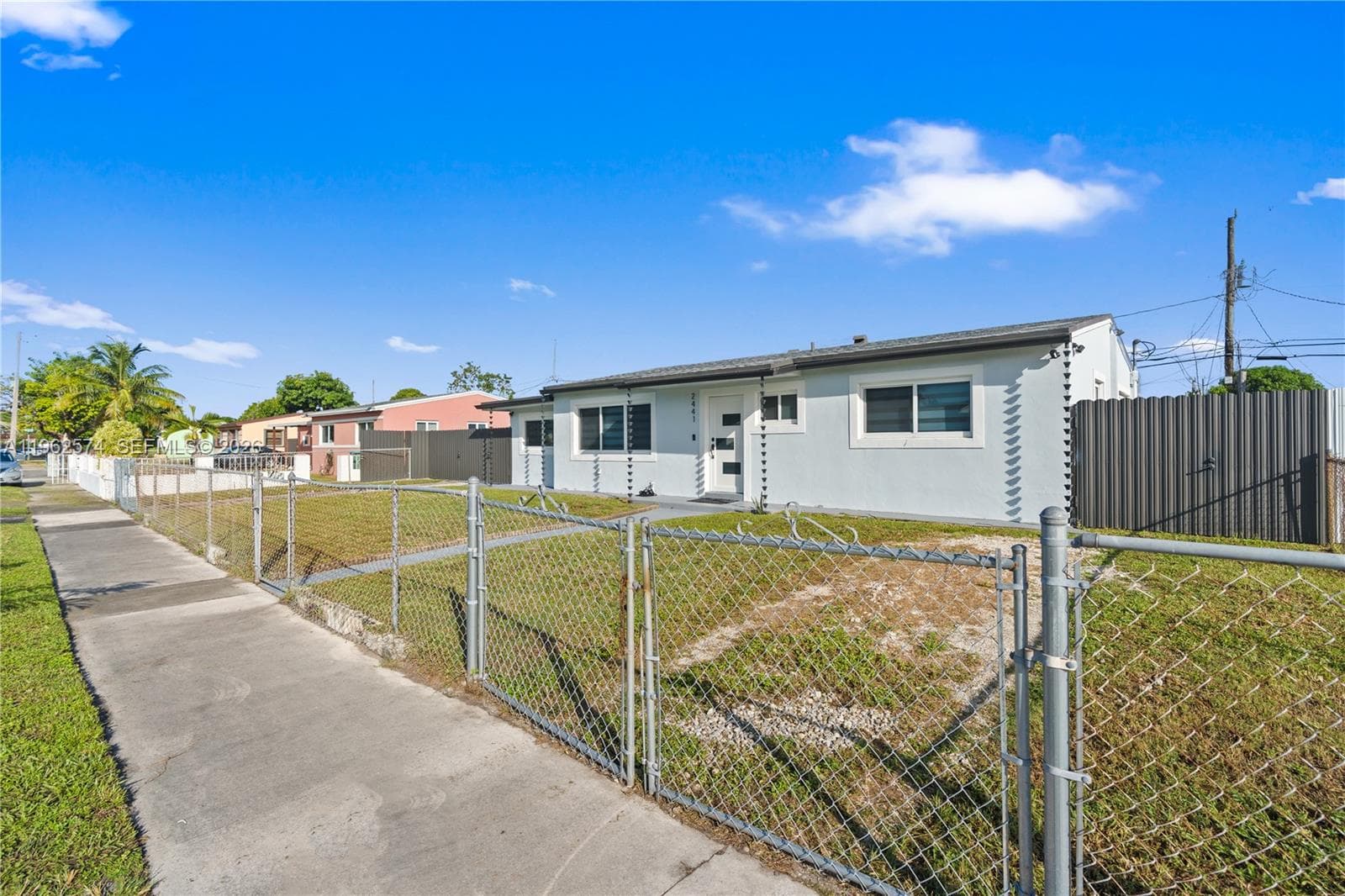 2441 NW 181st Ter, Miami Gardens FL 33056 — 3
