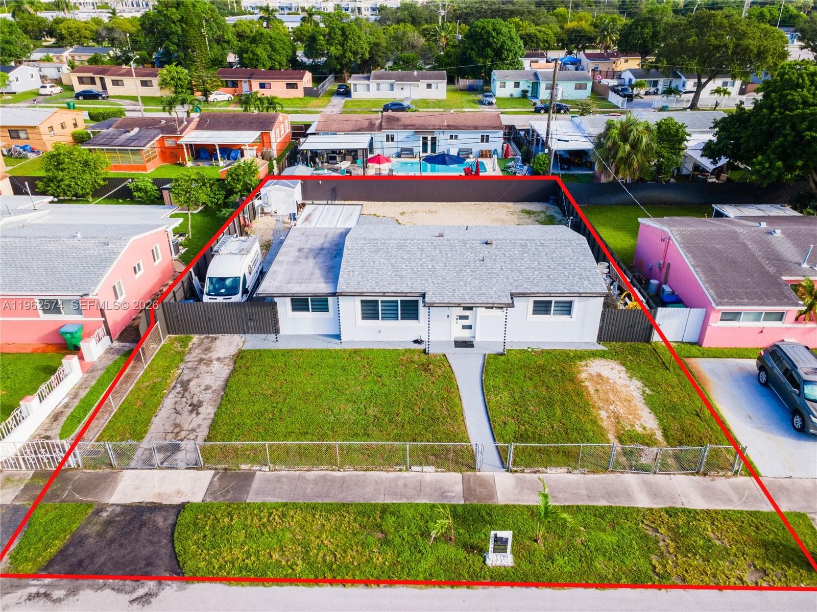 2441 NW 181st Ter, Miami Gardens FL 33056 — 25