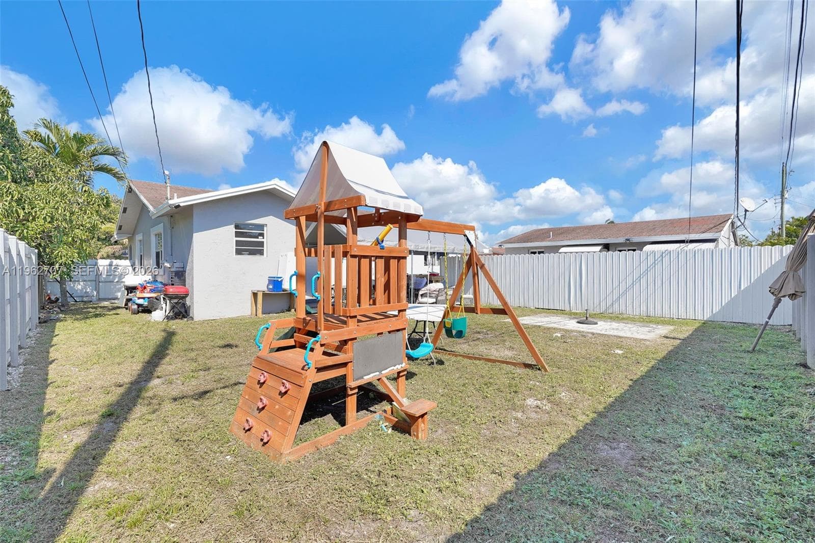 3280 NW 213th Ter, Miami Gardens FL 33056 — 9