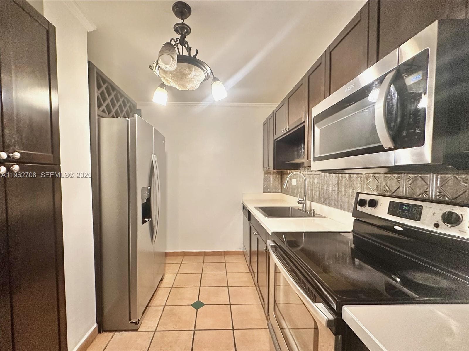 7135 COLLINS AVE # 811, Miami Beach FL 33141 — 9