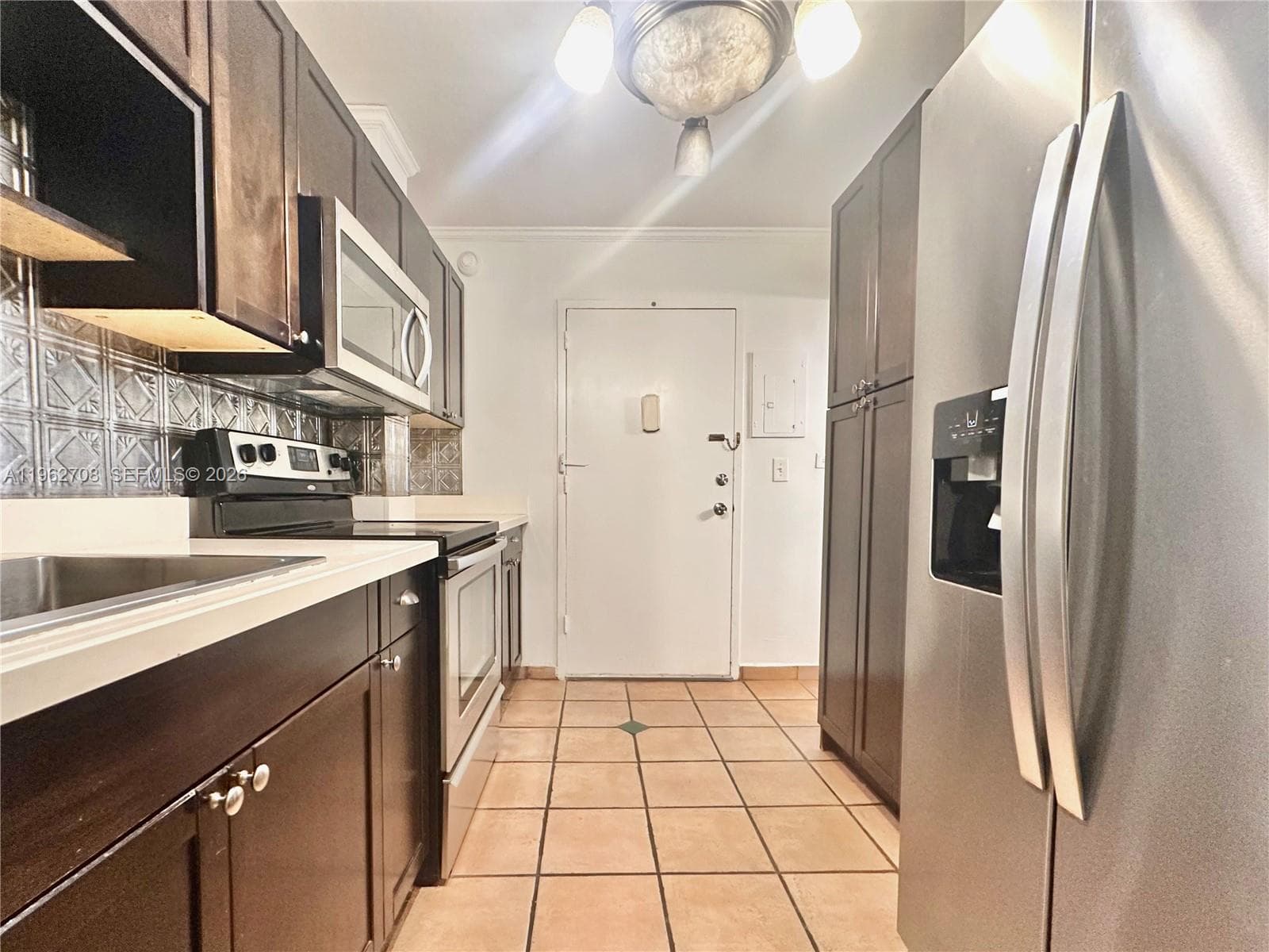 7135 COLLINS AVE # 811, Miami Beach FL 33141 — 8