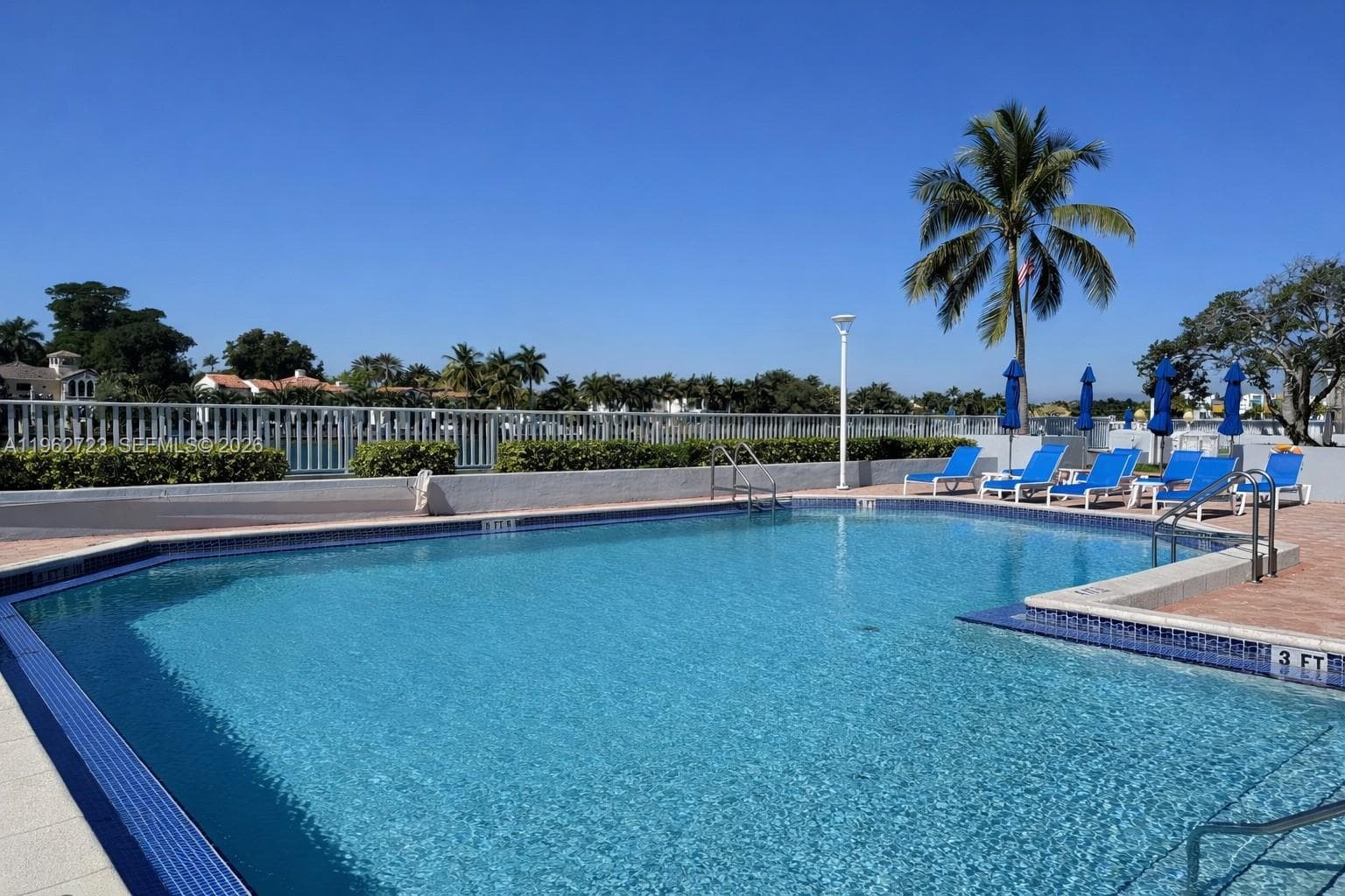 5700 Collins Ave # 1, Miami Beach FL 33140 — 13