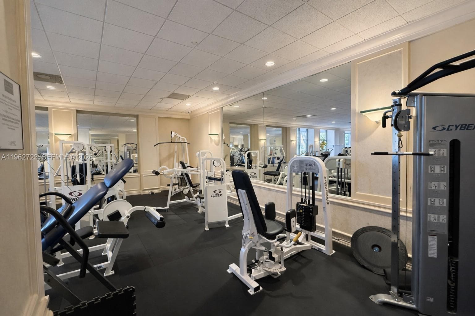 5700 Collins Ave # 1, Miami Beach FL 33140 — 9