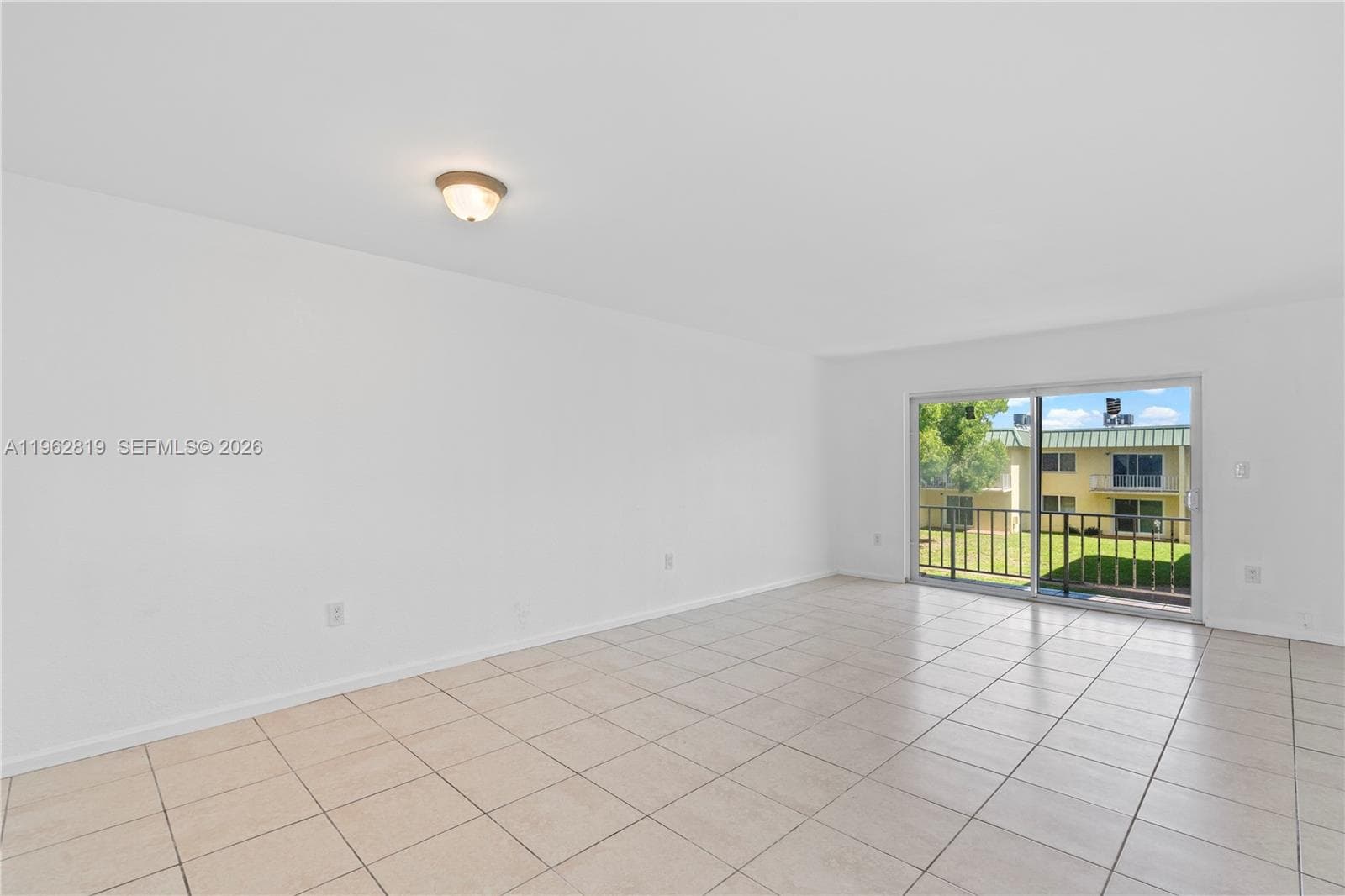 505 NW 177th St # 243, Miami Gardens FL 33169 — 3