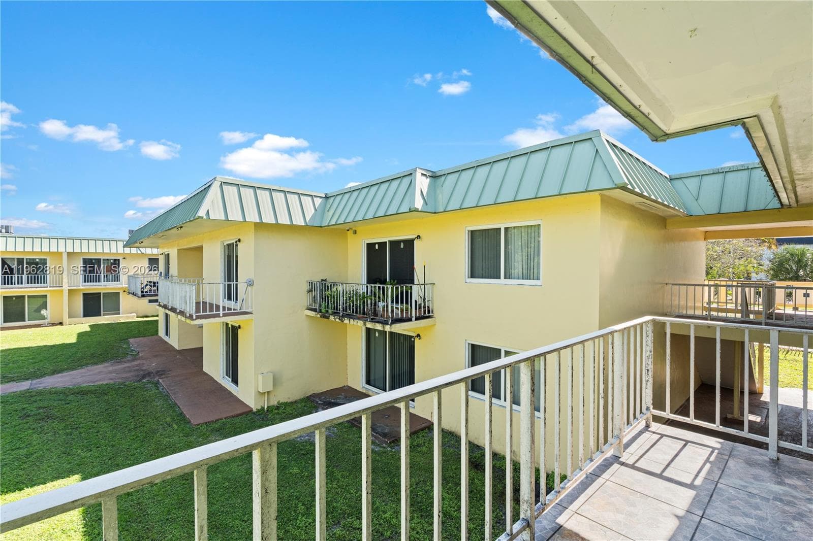 505 NW 177th St # 243, Miami Gardens FL 33169 — 19