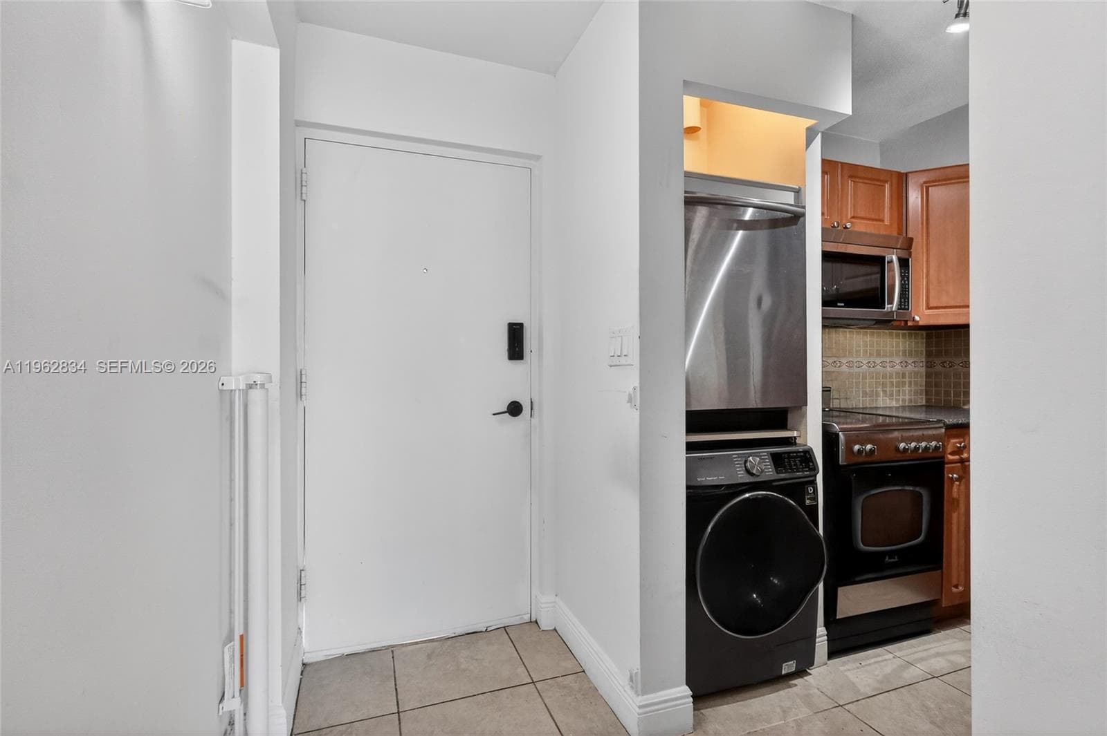 134 SW 7th Ave # 404, Miami FL 33130 — 6