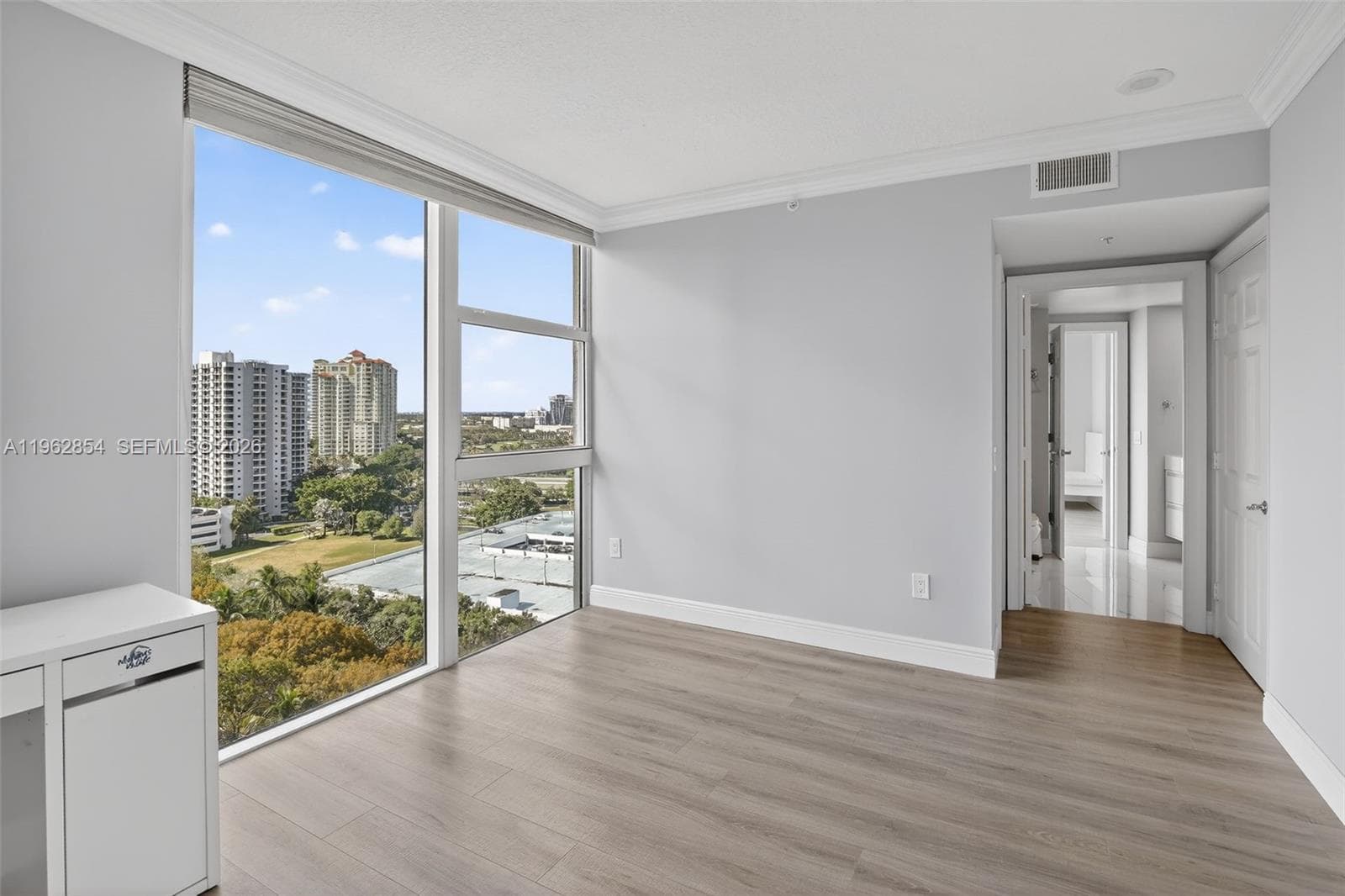 3370 Hidden Bay Dr # 1501, Aventura FL 33180 — 30