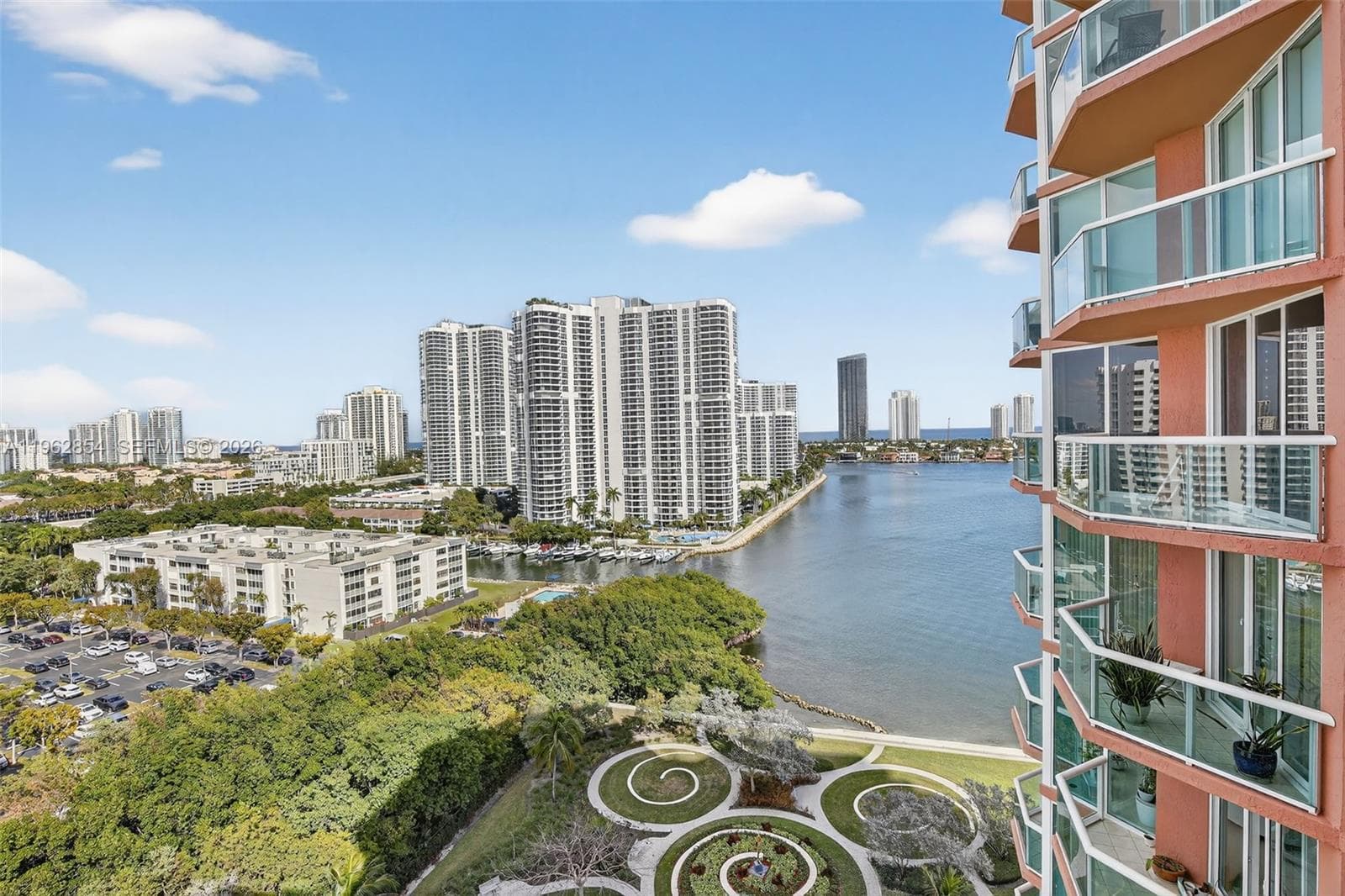 3370 Hidden Bay Dr # 1501, Aventura FL 33180 — 38