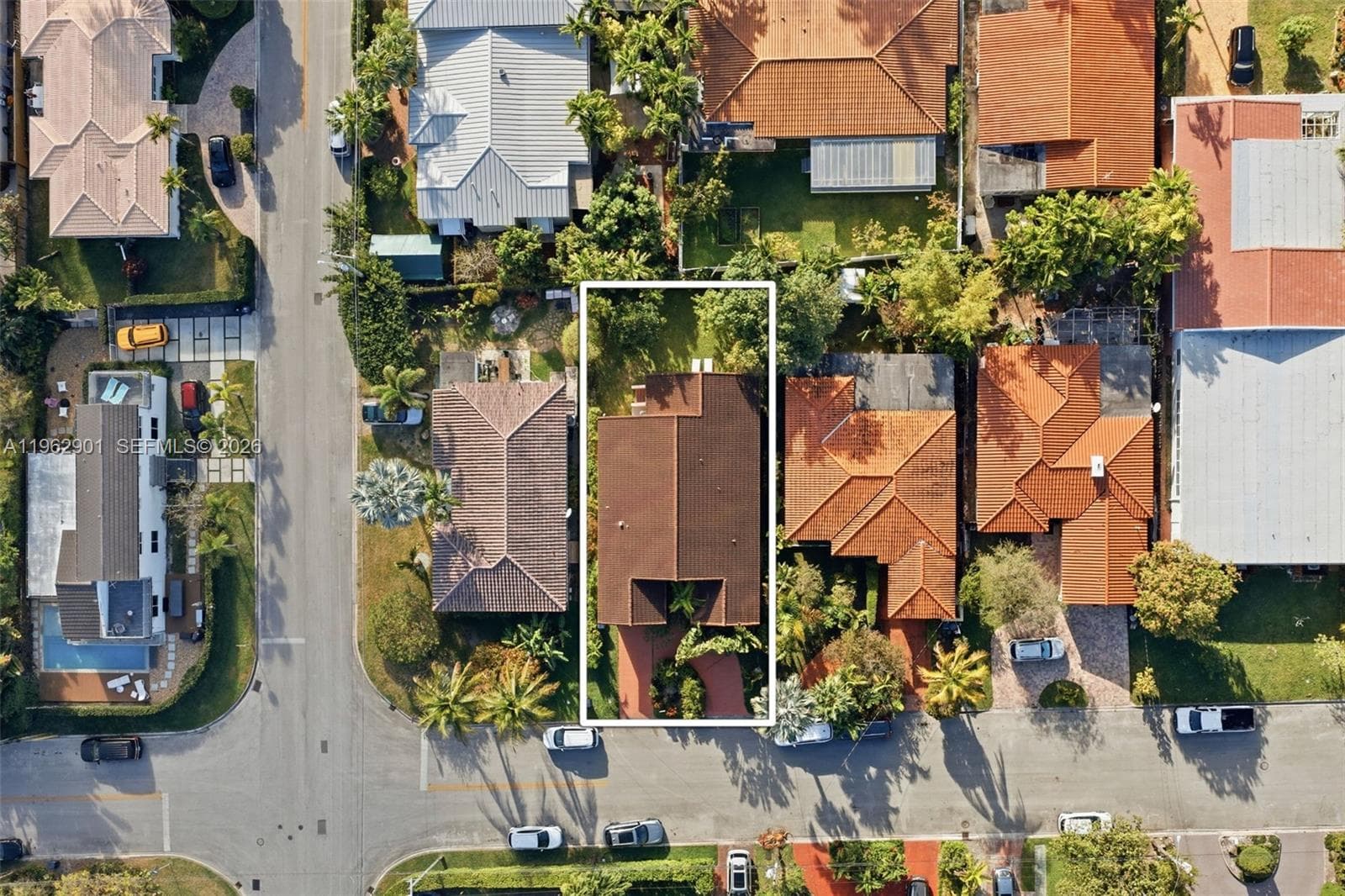 9208 Emerson Ave, Surfside FL 33154 — 26
