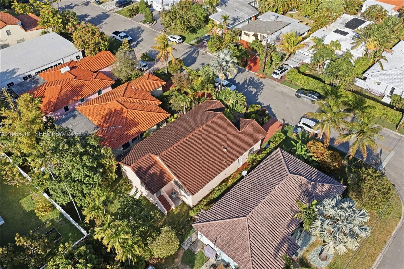 9208 Emerson Ave, Surfside FL 33154 — 29