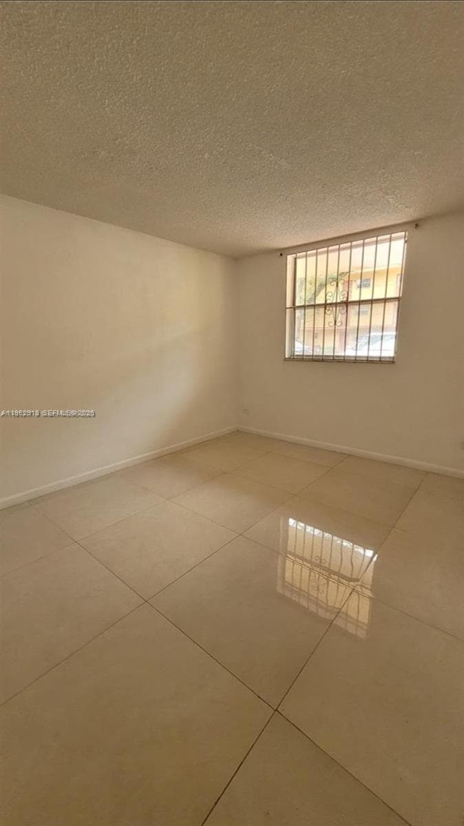 445 NE 195th St # 127, Miami FL 33179 — 16