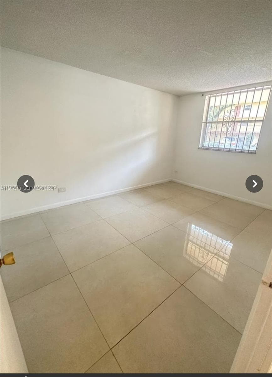 445 NE 195th St # 127, Miami FL 33179 — 18