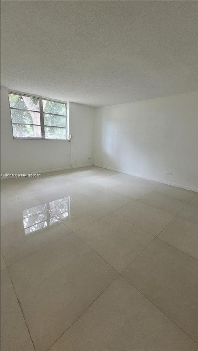 445 NE 195th St # 127, Miami FL 33179 — 8