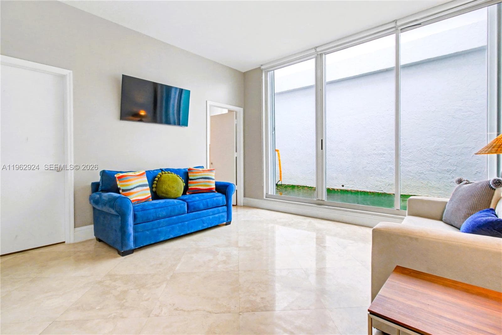 16500 Collins Ave # 9, Sunny Isles Beach FL 33160 — 18