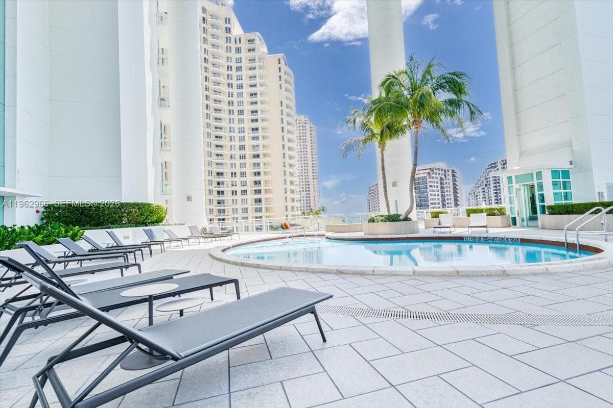 900 Brickell Key Blvd # 1101, Miami FL 33131 — 36