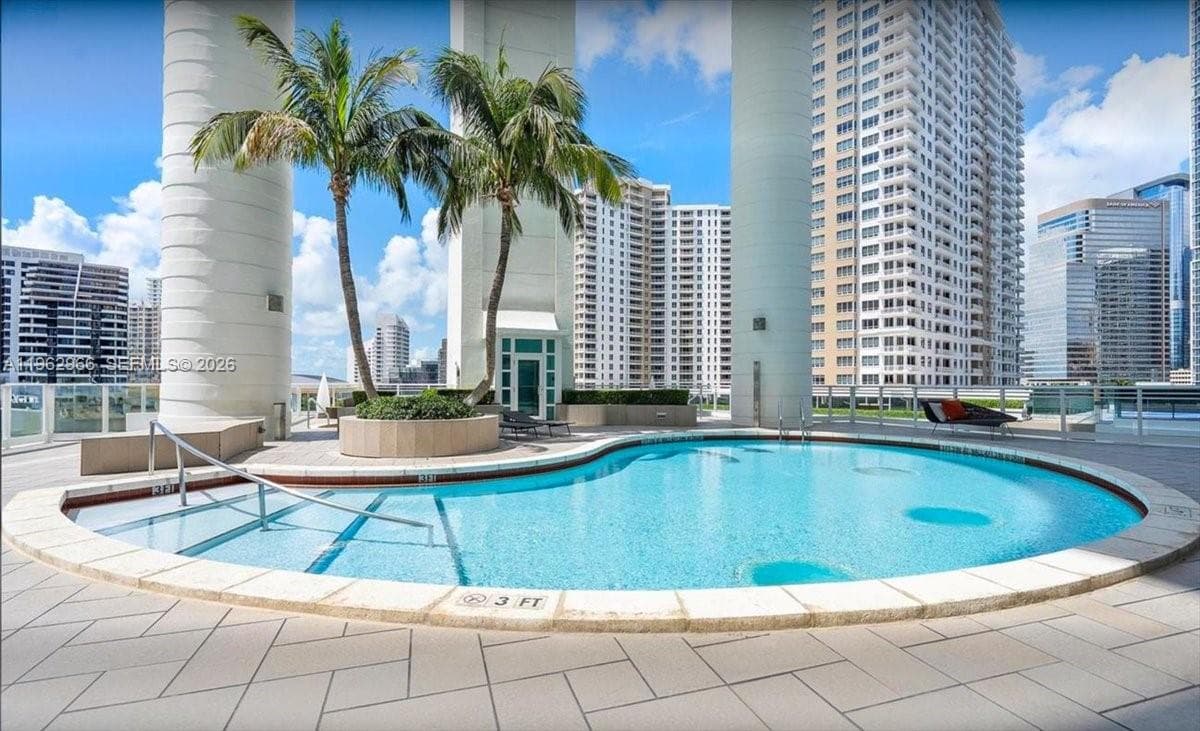 900 Brickell Key Blvd # 1101, Miami FL 33131 — 34