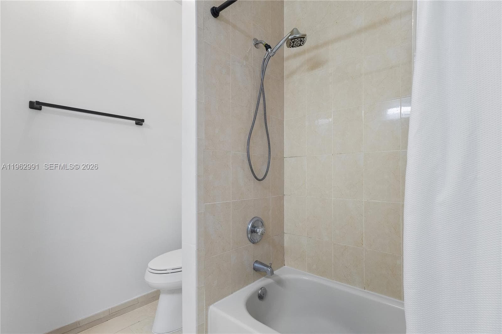2741 NE 4th St # 103, Homestead FL 33033 — 19