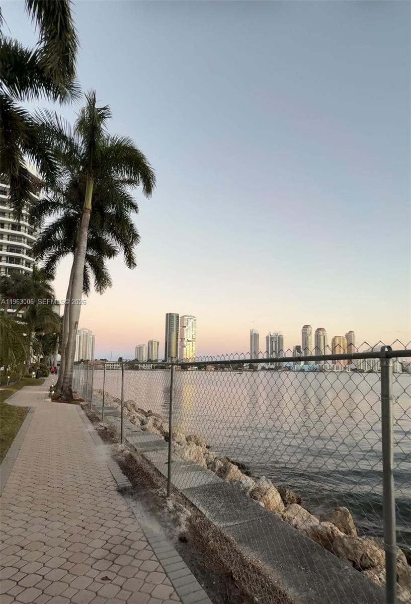 Mystic Pointe Tower 500 C, Aventura, FL — 22