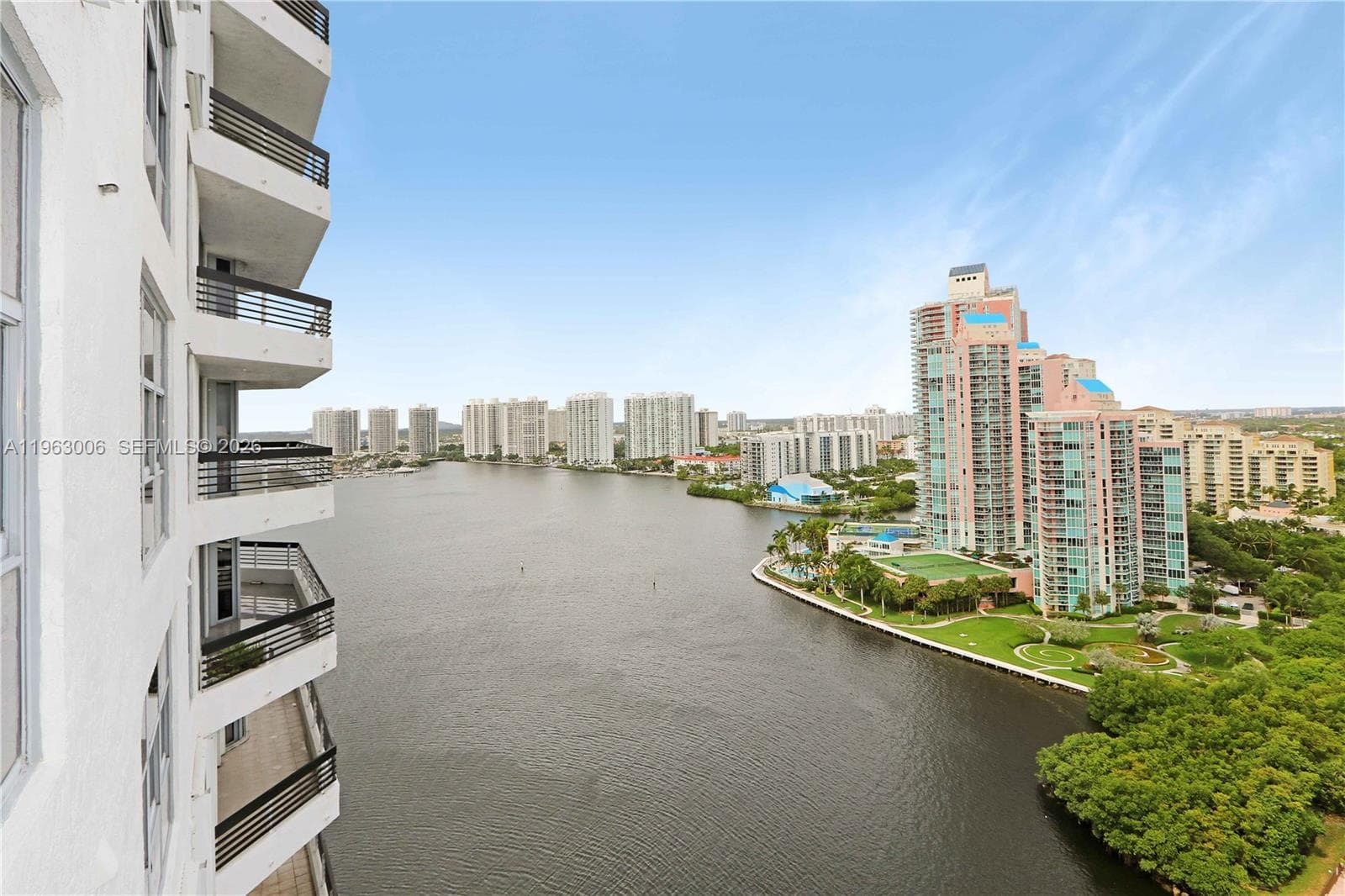 Mystic Pointe Tower 500 C, Aventura, FL — 3