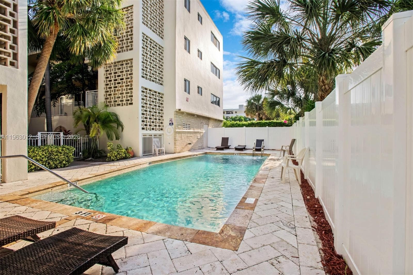 10001 W Bay Harbor Dr # 208, Bay Harbor Islands FL 33154 — 12