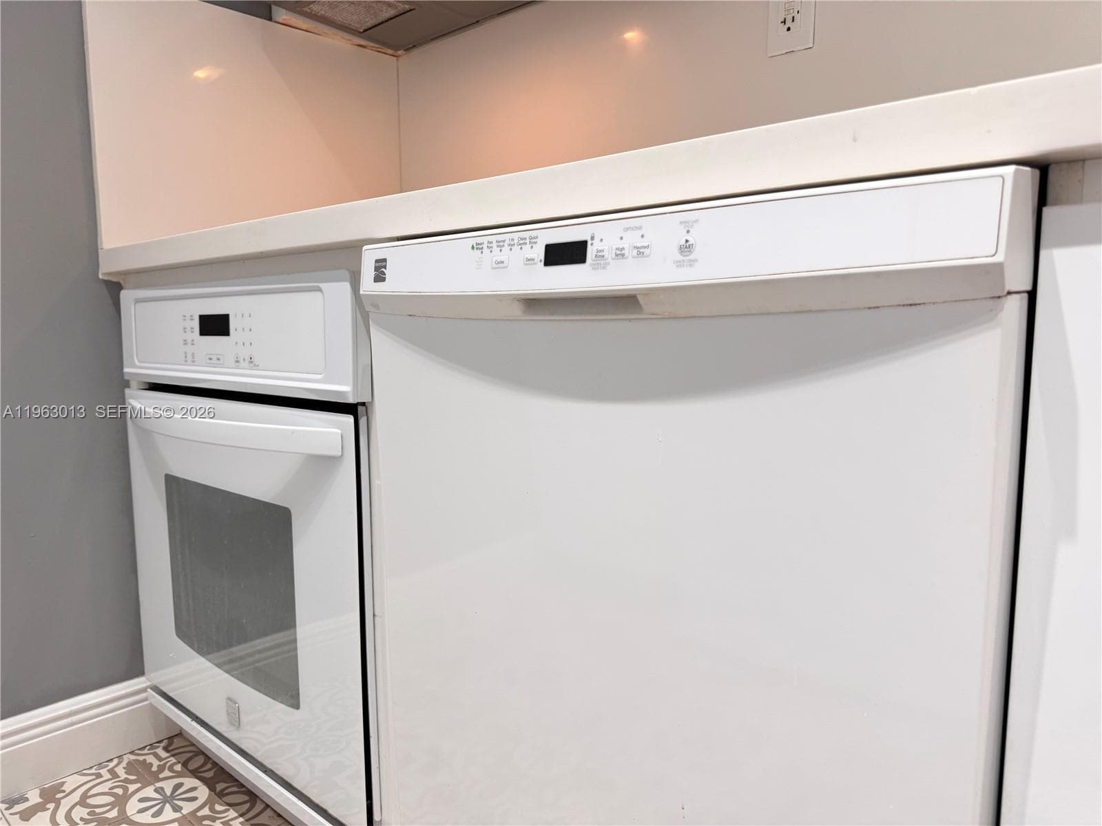 1200 West Ave # 1418, Miami Beach FL 33139 — 7
