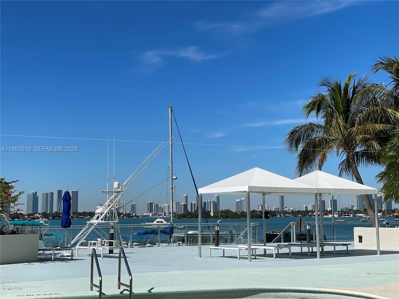 1200 West Ave # 1418, Miami Beach FL 33139 — 45