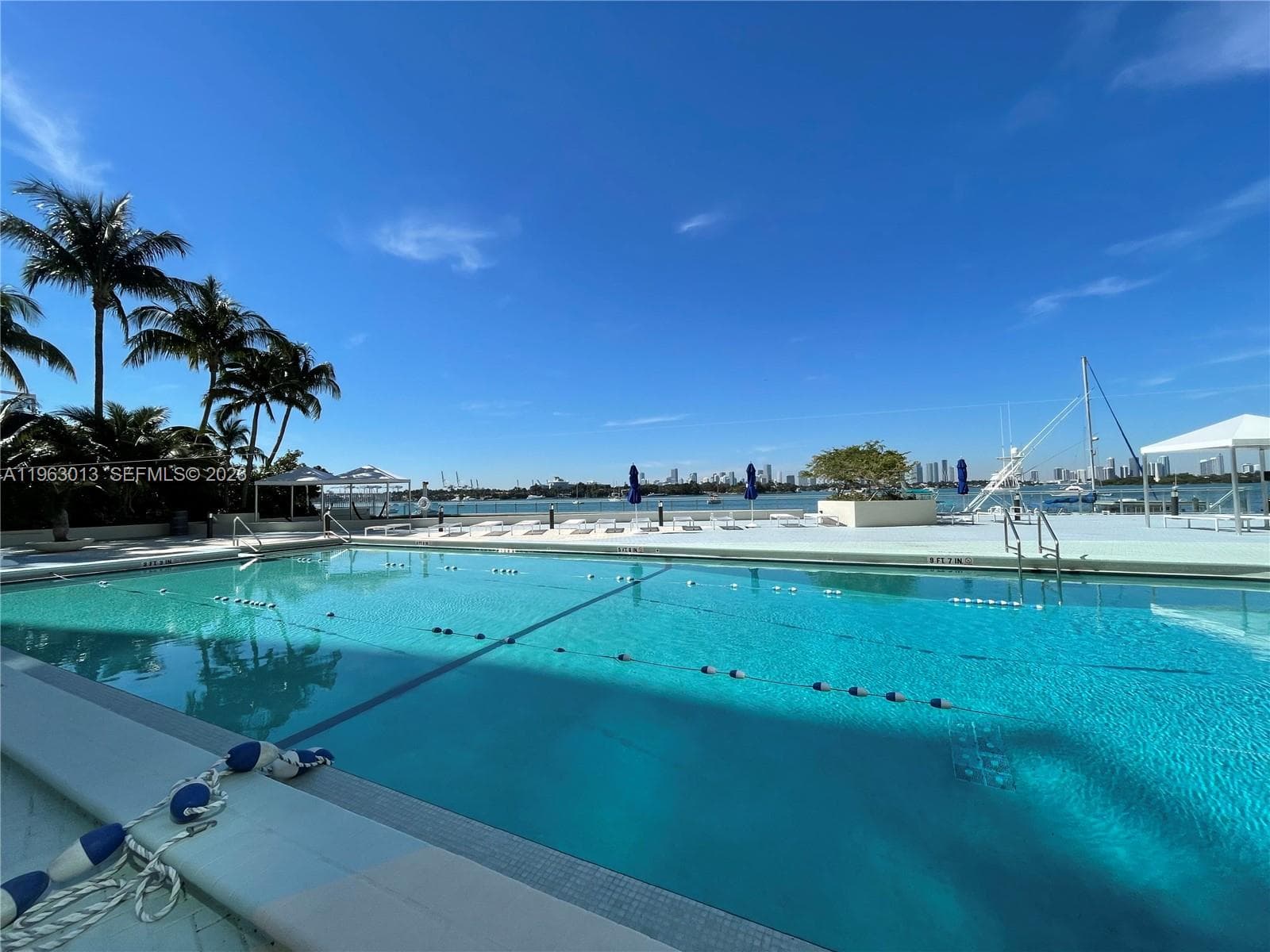 1200 West Ave # 1418, Miami Beach FL 33139 — 48
