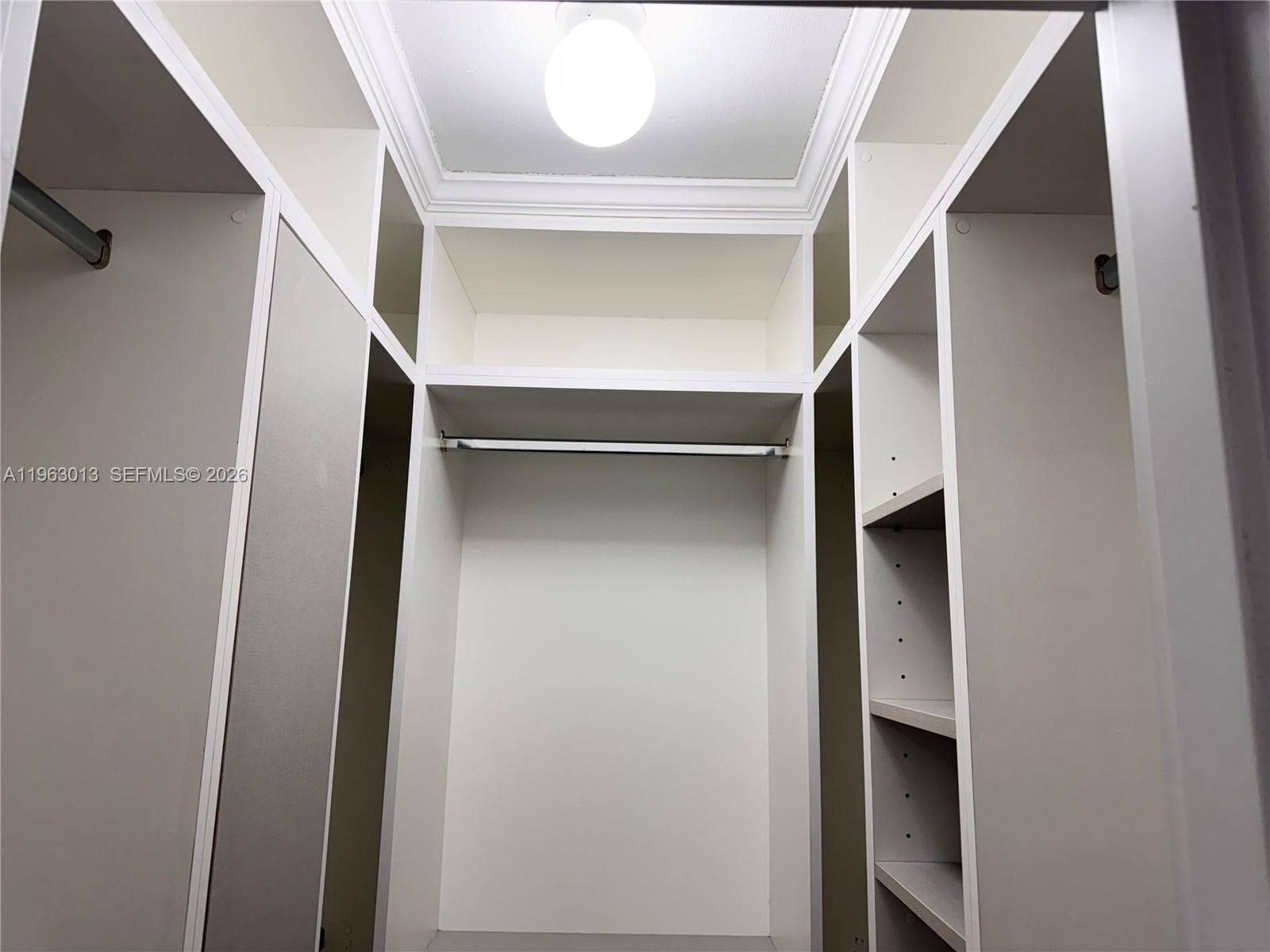 1200 West Ave # 1418, Miami Beach FL 33139 — 21