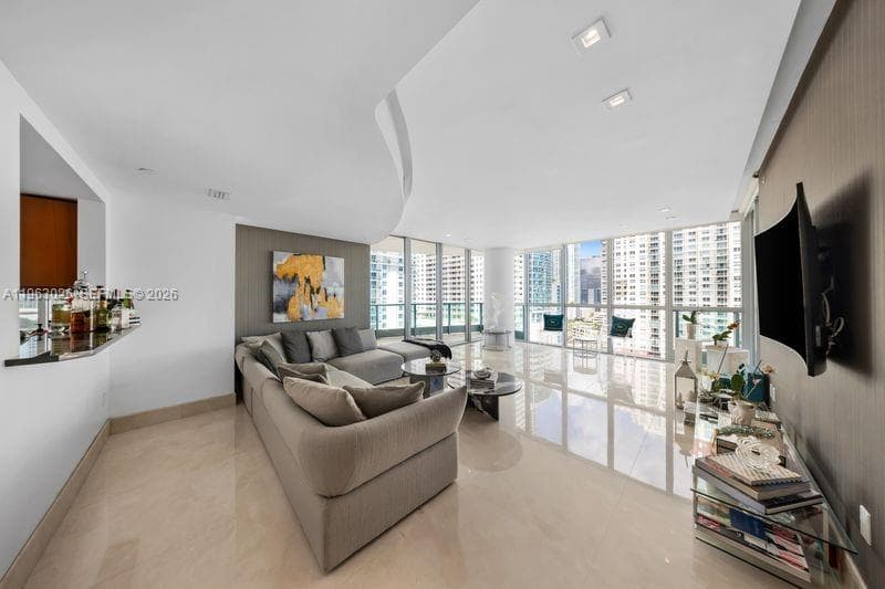 1331 Brickell Bay Dr # 1602, Miami FL 33131 — 13