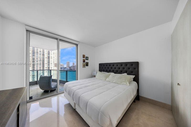 1331 Brickell Bay Dr # 1602, Miami FL 33131 — 28