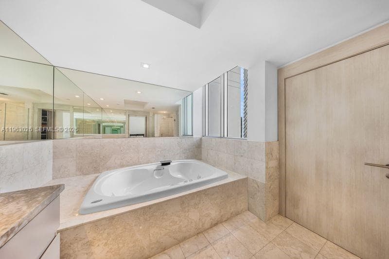 1331 Brickell Bay Dr # 1602, Miami FL 33131 — 25